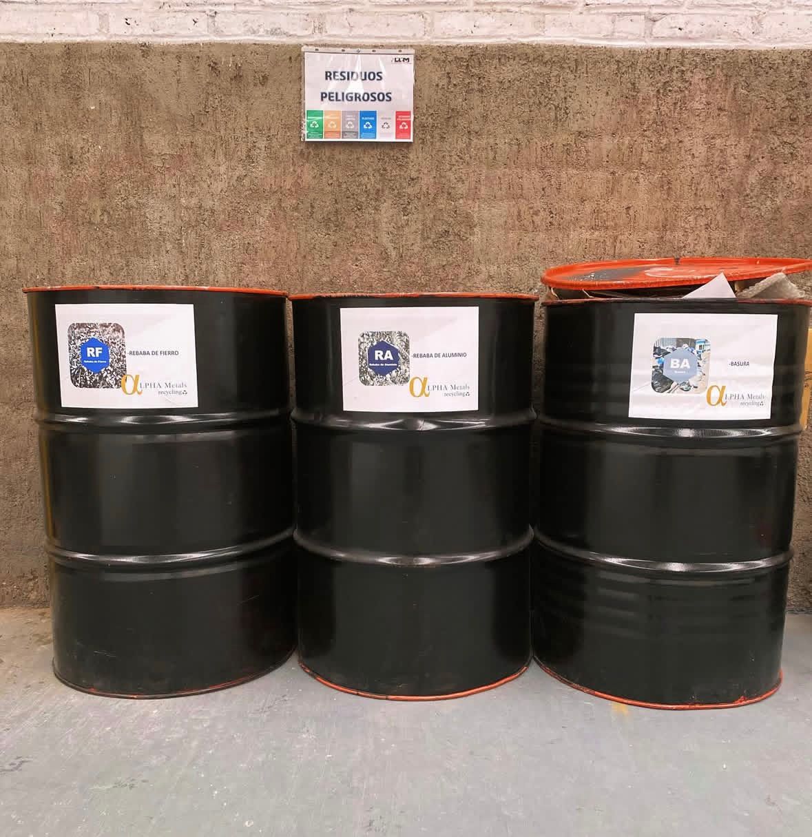 Imagen de trabajo servicios de recoleccion de reciclaje 7